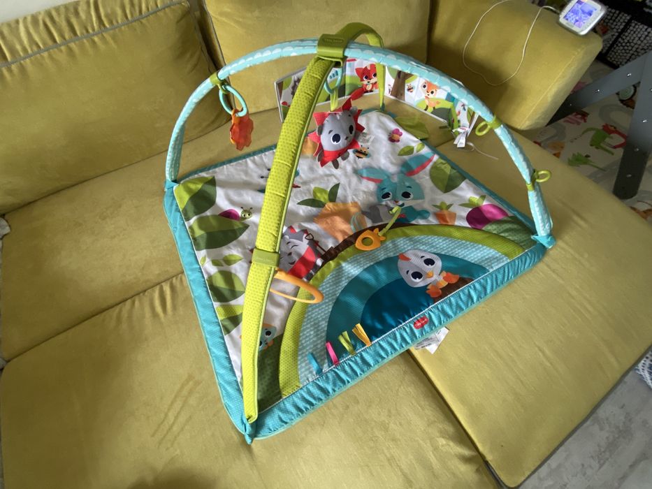 Активна гимнастика Tiny Love и книжка за визуална стимулация гр. София ...