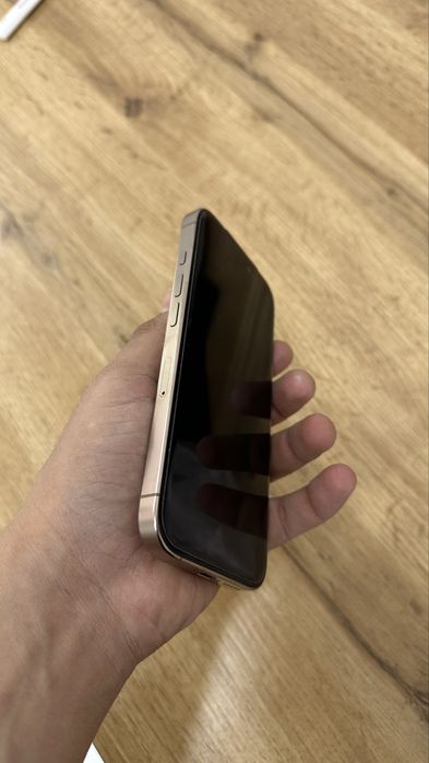Iphone 16 pro 128/85