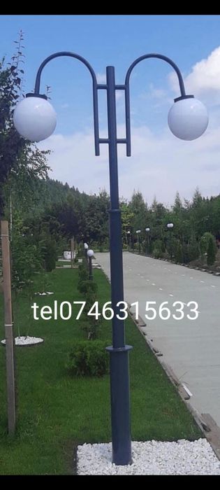 Stâlp de iluminat stradal