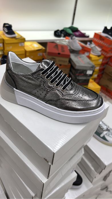 Школьные обуви Турция