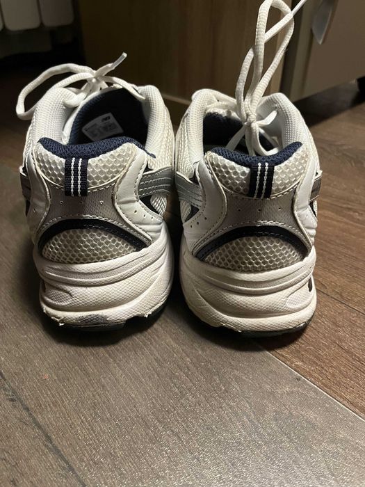 обувки New balance 530