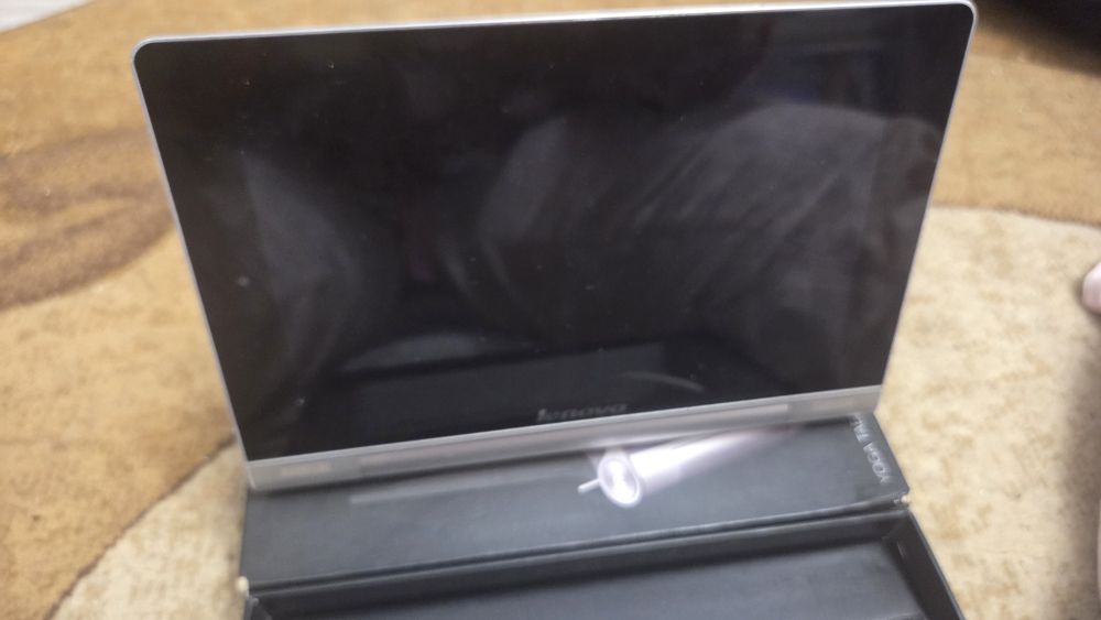 Lenovo Yoga tablet 8