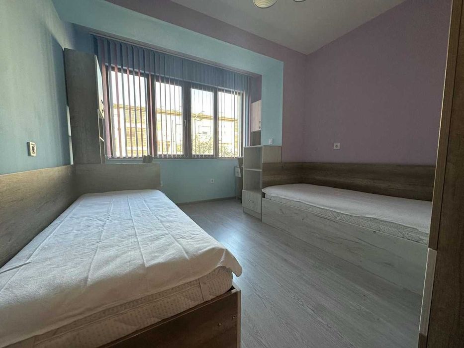 Дава се под наем Тристаен апартамент в Пловдив, Младежки Хълм - 110 кв.м за 750 € - Снимка #5