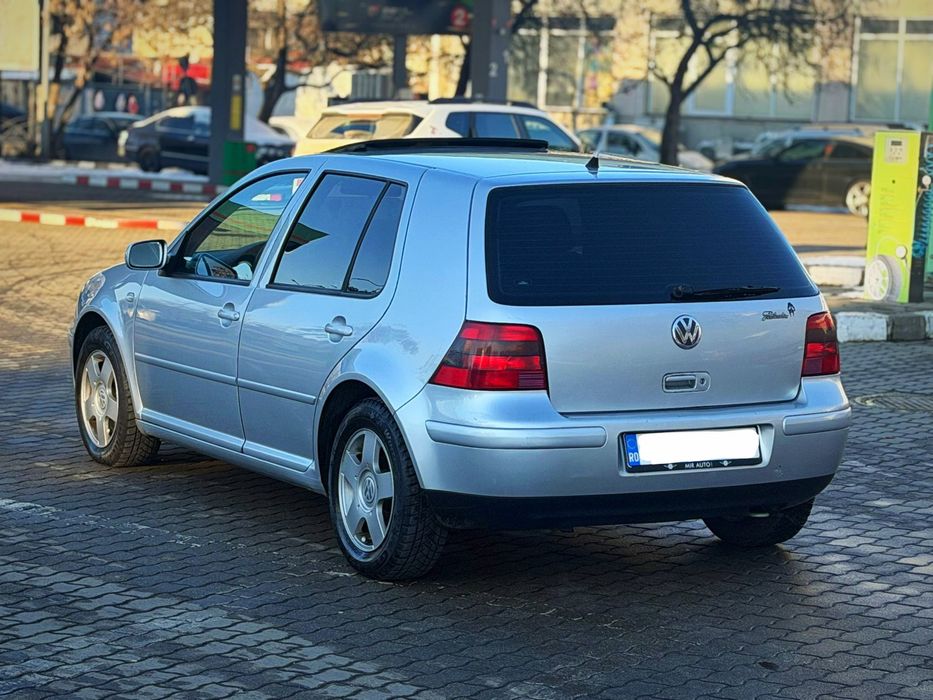 Parc Auto/Vw Golf 4/2003/Impecabil