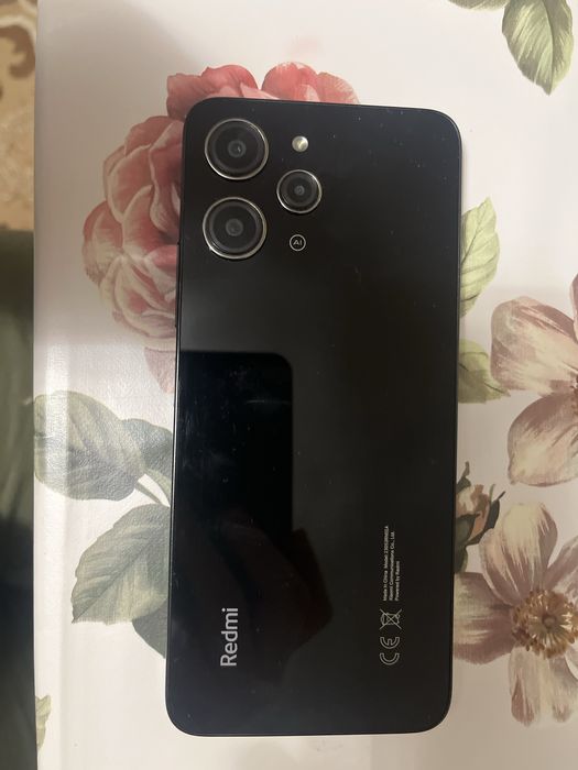 Xiaomi Redmi 12 128Гб