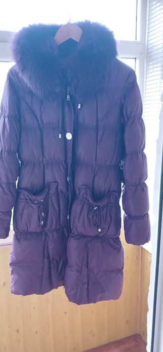 Женский пуховик.