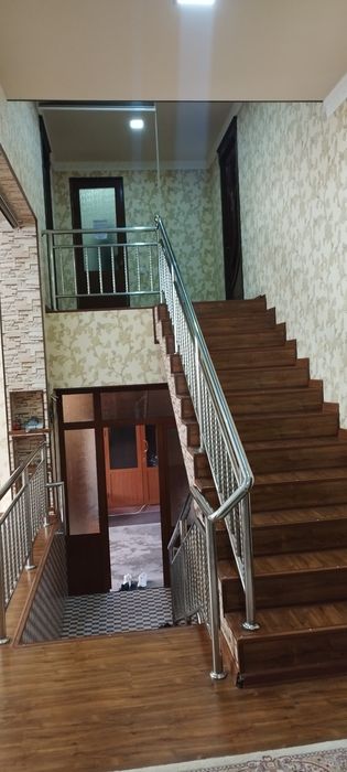 продаётся дом (участок 8 соток