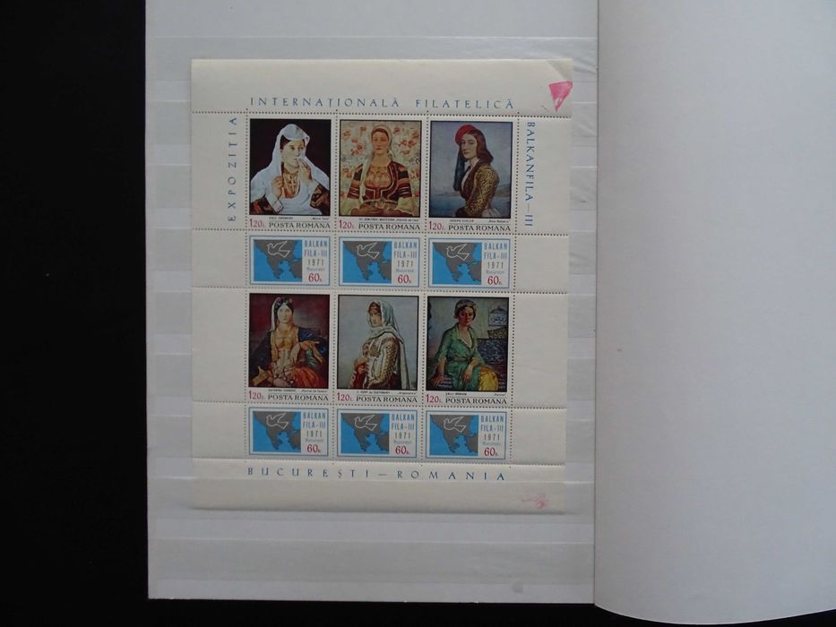 Clasor cu timbre tematice - Pictura (Lot 85)