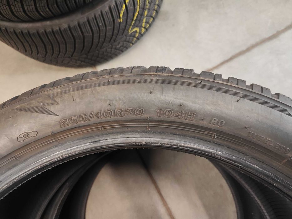 2бр.зимни гуми 265/40/20 Bridgestone