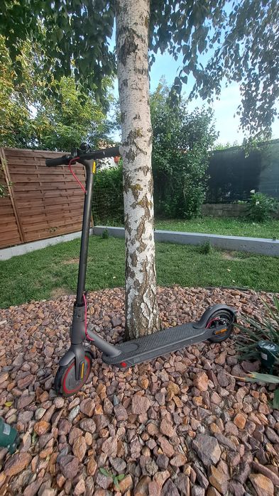 Trotineta electrica Xiaomi Mi Electric Scooter Pro 2