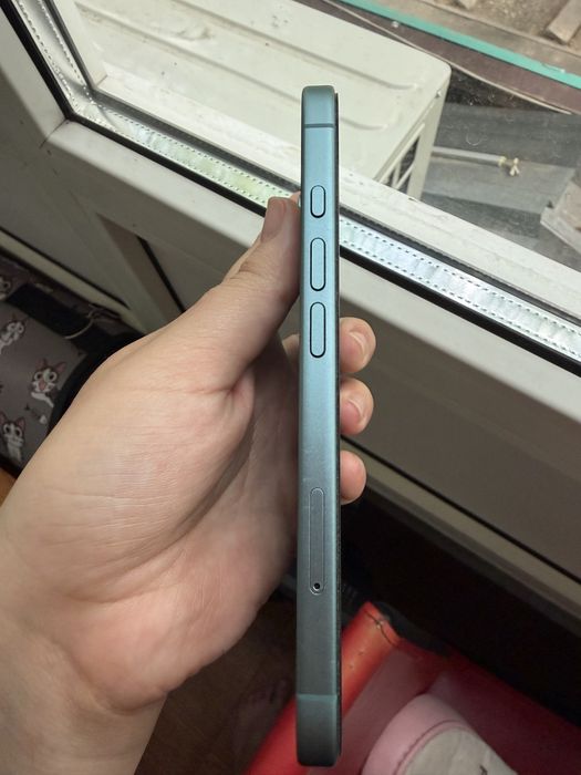 Продам Iphone 16 в отличном состоянии