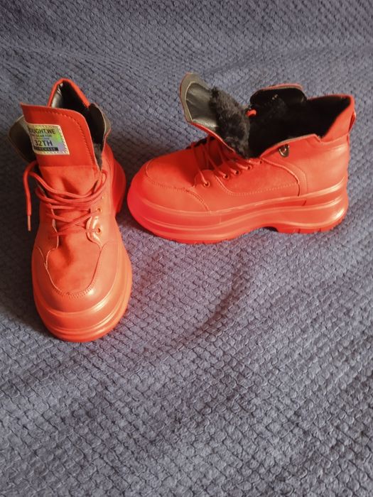 Кроссовки зимние