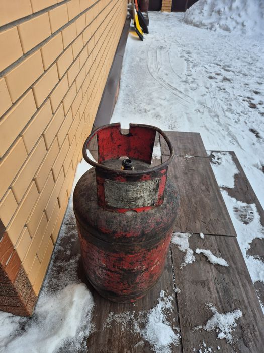 Газовый балон с редуктором