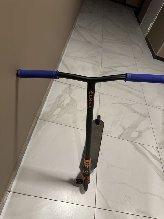 Продам трюковой скут chilli