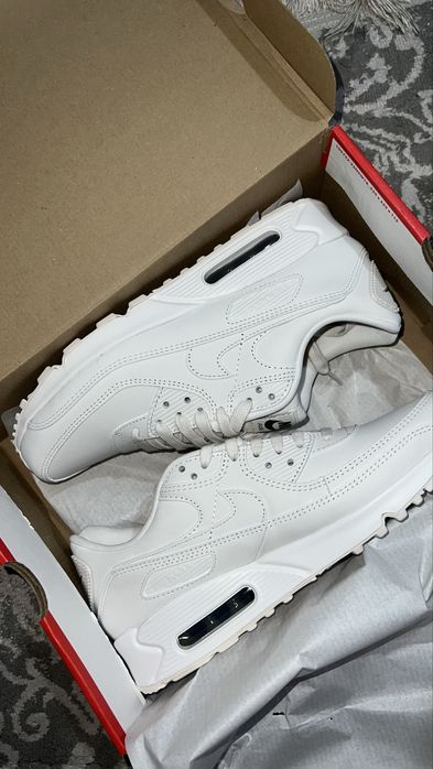 кроссовки NIKE оригинал