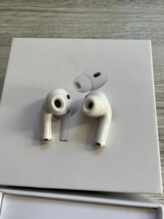 Căști AirPods gen 2  (sigilate)