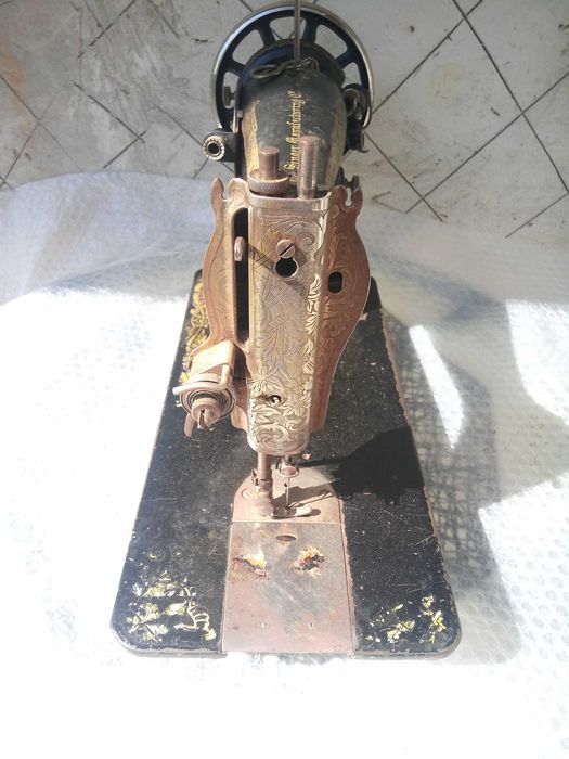 Vanzare masina de cusut THE SINGER MANFG.CO