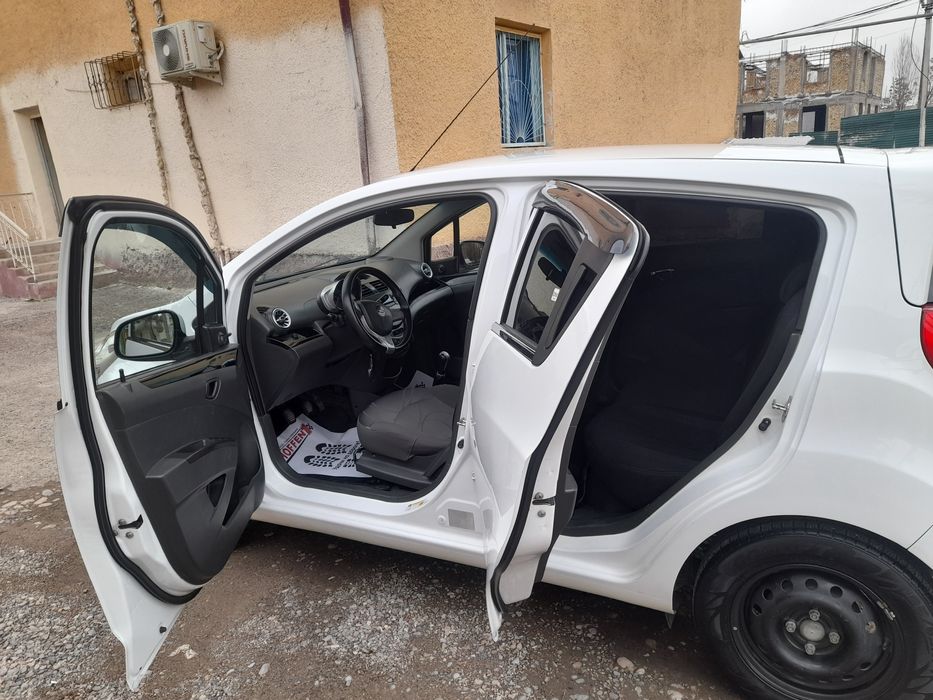 Spark Aftomobil sotiladi