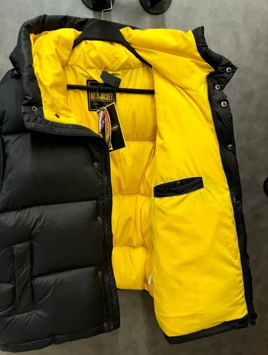 Пуховик  Corteiz