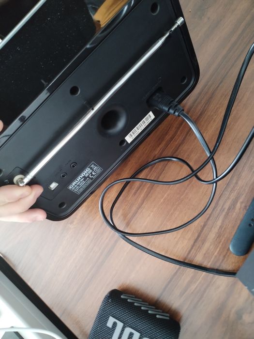 Vând radio dab FM grundig