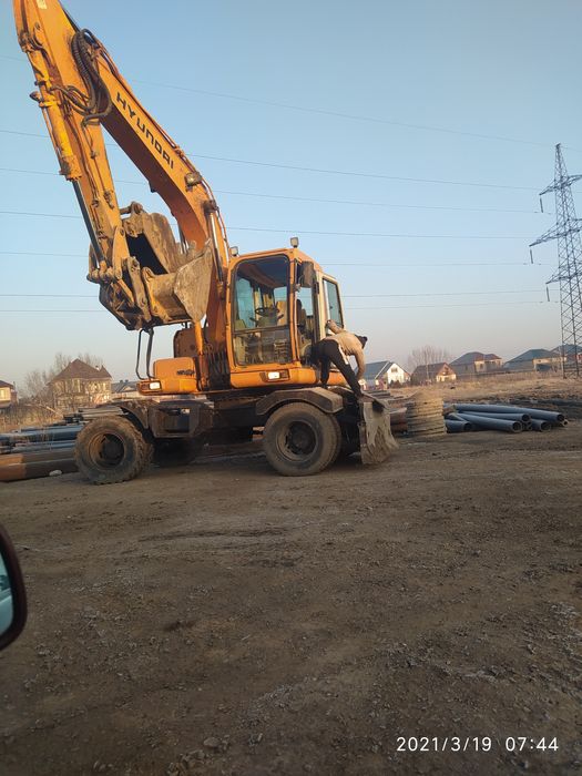 Услуги экскаватора