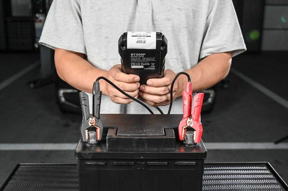 TOPDON BT300P – Професионален тестер за акумулатори 12V с принтер