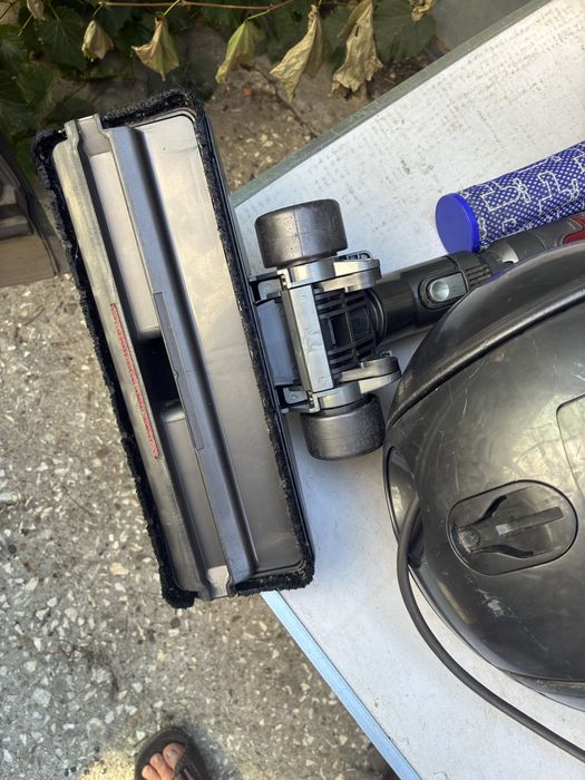 Dyson прахосмукачка много висок клас