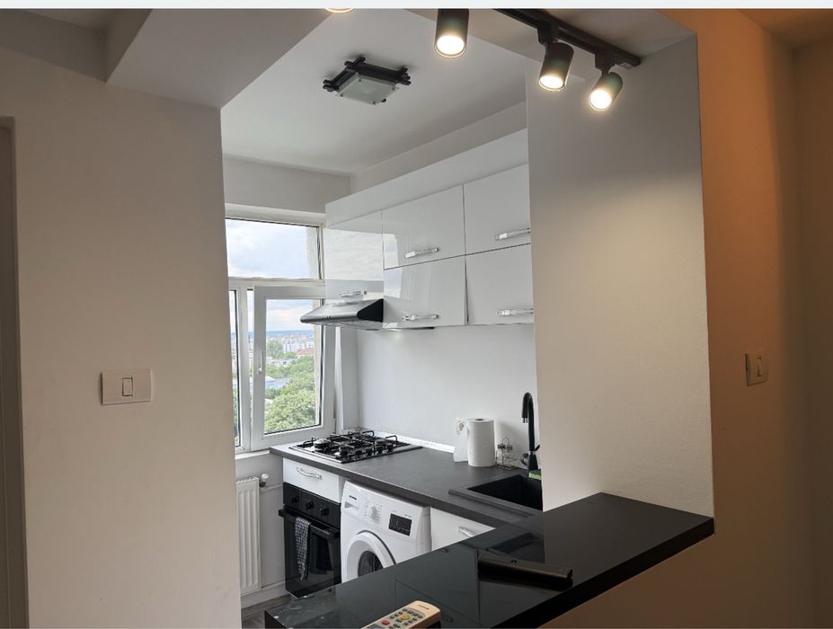Garsoniera recent renovata si utilata