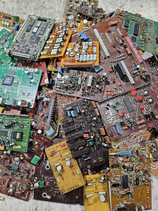 Плата микросхема Кабылдаймыз