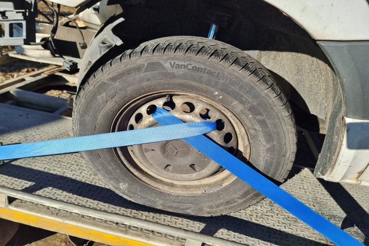 usa portiera stanga dreapta fata stop stanga dreapta oglinda plansa bord  mercedes sprinter w906 motor 2.2cdi dezmembrez