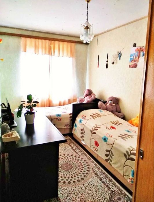 Чилонзор 24 кв 2/5/5 средни ремонт разденли 45 кв метир кафе гиждивон