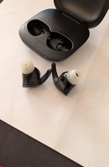 Beats fit pro beats by Dre