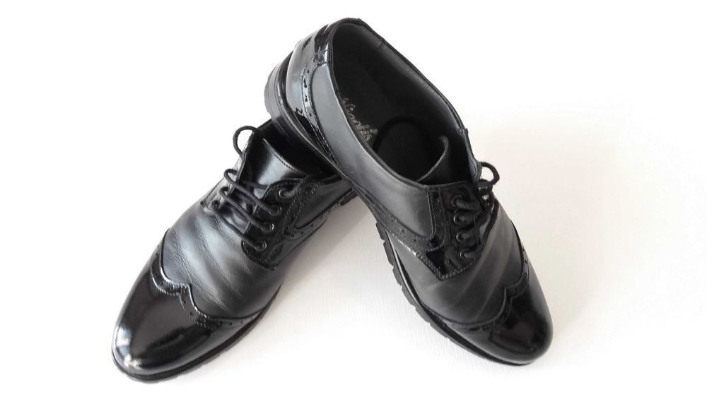 Pantofi de dama (Nicolis) casual, din piele naturala, marimea 38