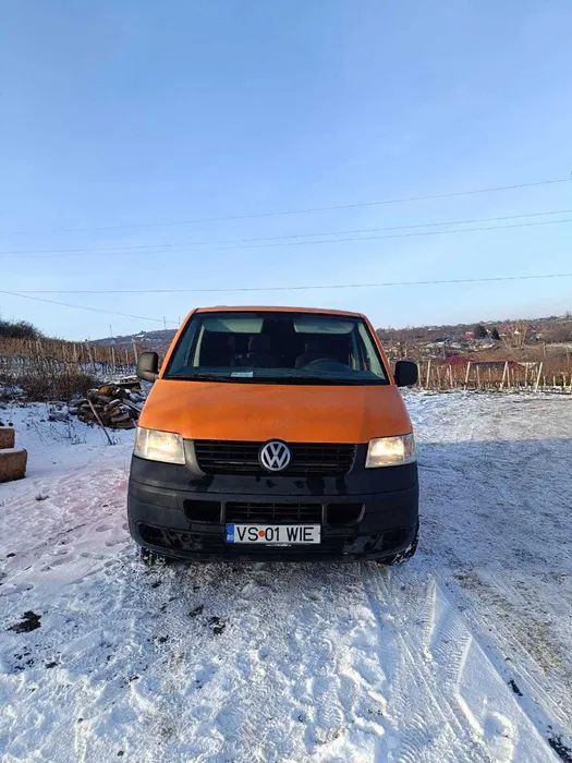 Volkswagen Transporter 4MOTION (4x4), 2.5,  130CP VW T5 , motor 2.5, 130cp 4MOTION (4x4)