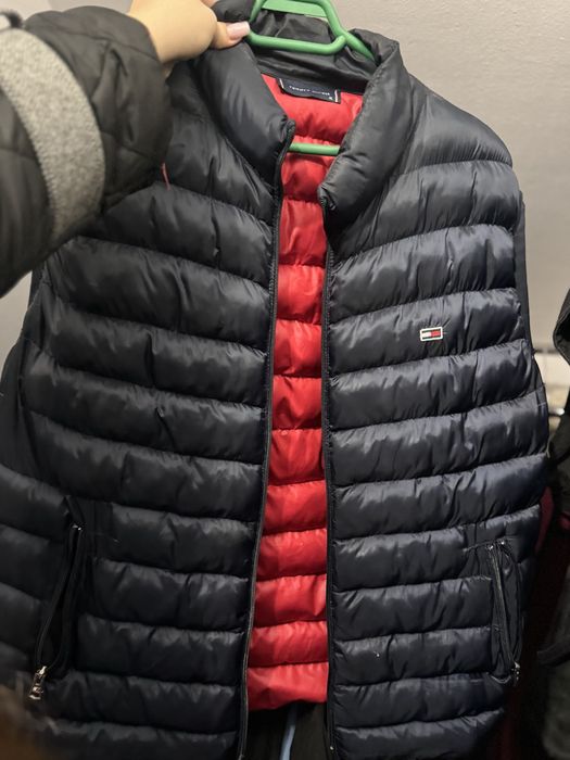 Haine de firma tommy boss , armani,