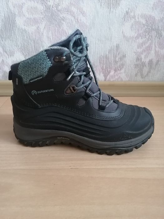 Кроссовки зимние