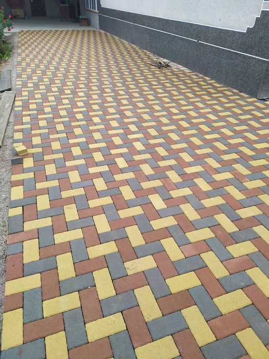 Укладка брусчатка , плитки