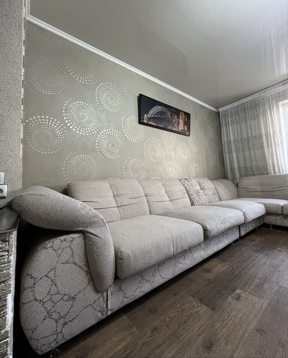 Диван угловой серый