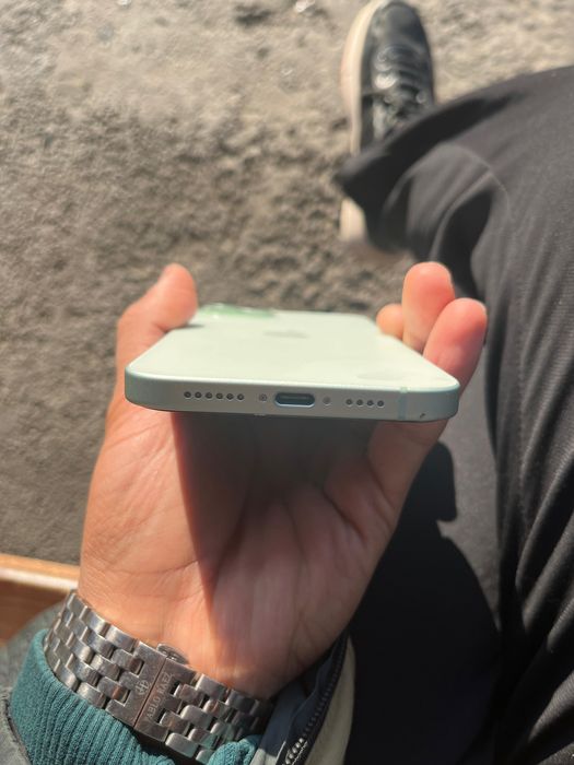 Айфон 15plus 128g 88ёмкост сатылады обмен бар