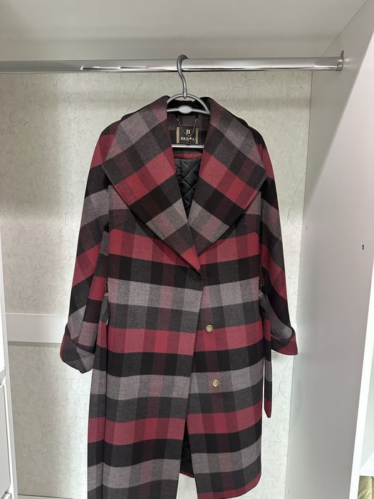 Продам женское пальто