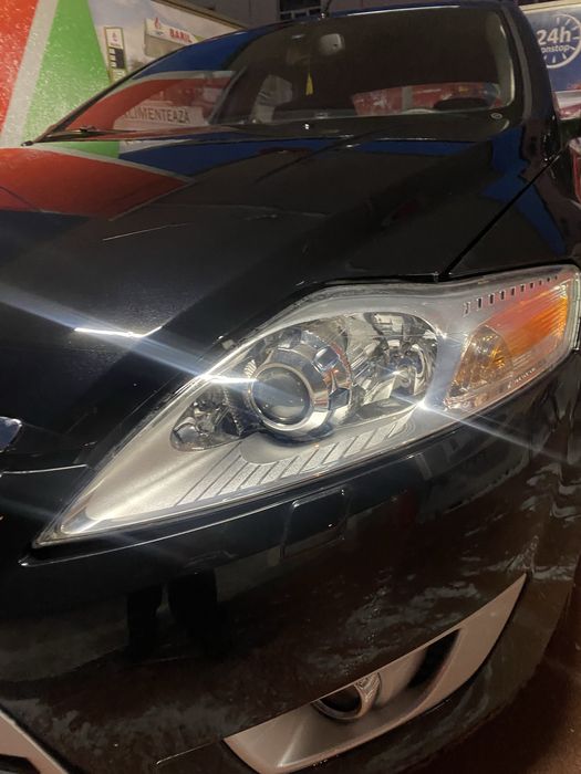 Vand far stanga Ford mondeo mk4 cu xenon
