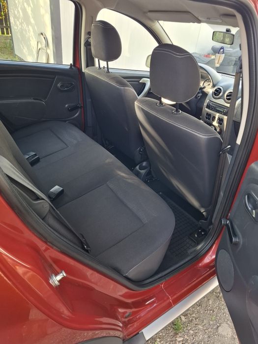 Dacia Sandero Stepway/Motor 1.6 Benzină/8 Valve/An 2012
