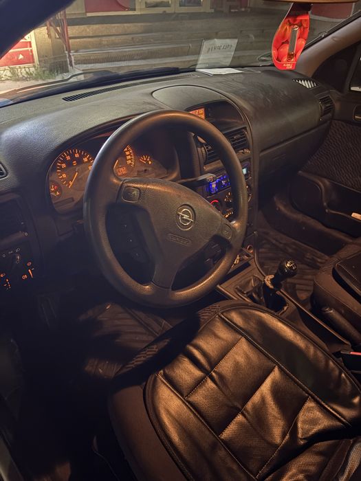 Opel astra g 1.6i