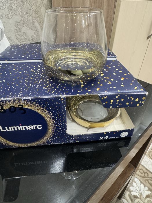 Стаканы люминарс новые