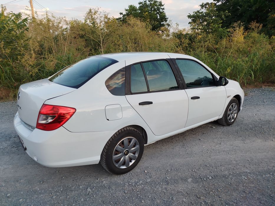 RENAULT Symbol 2009 — imagine 4