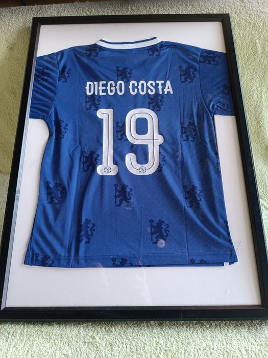 Футболка в рамке