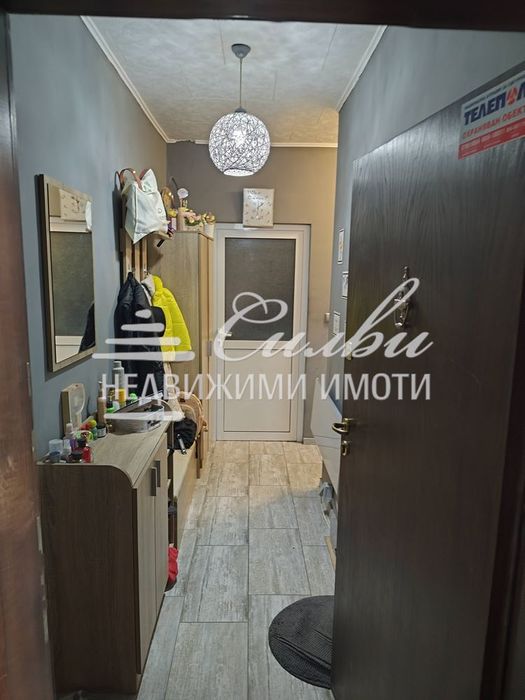 Продава се Двустаен апартамент в Шумен, 5-ти полк - 68 кв.м за 810 €/кв.м - Снимка #8