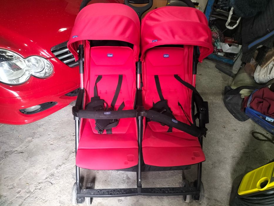 Пррдается коляска