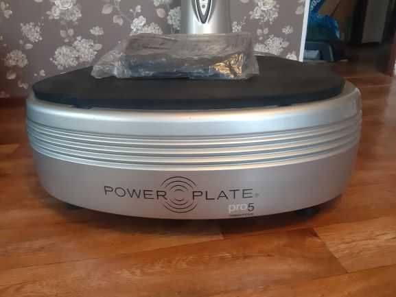 Тренажёр для фитнеса Power Plate Pro 5