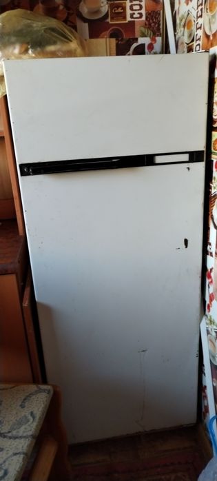 Xolodilnik va televizor sotiladi